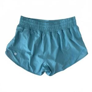 NWT Lululemon Hotty Hot High Rise 2.5" Lined - Size 6 - Washed Blue